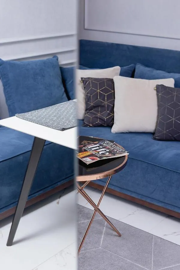 Luxurious Apartment Krakow Rozdroze By Renters Prestige Poland