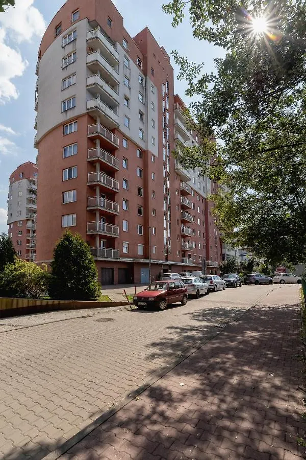 Luxurious Apartment Krakow Rozdroze By Renters Prestige 0*,  Poland