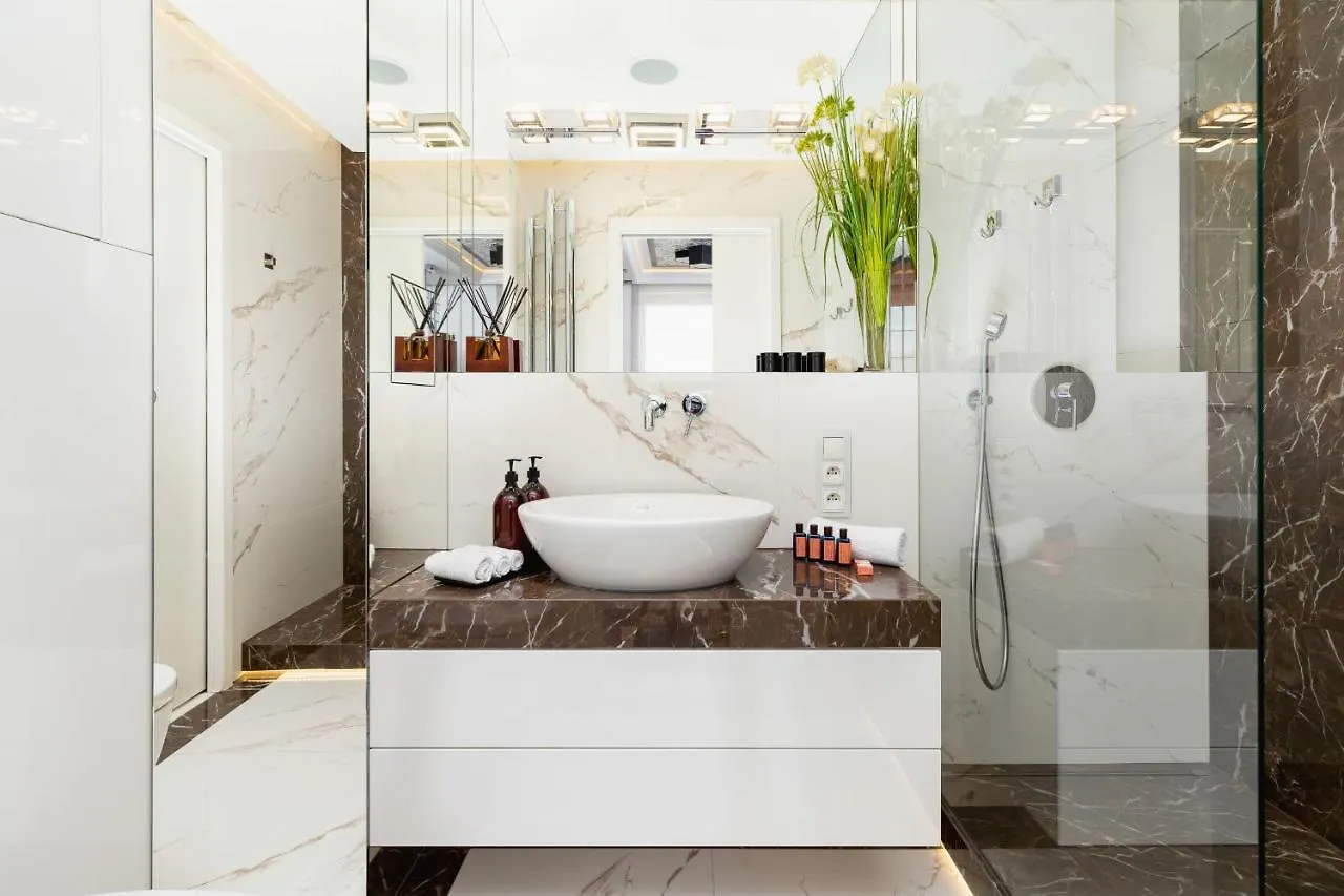 Luxurious Apartment Krakow Rozdroze By Renters Prestige